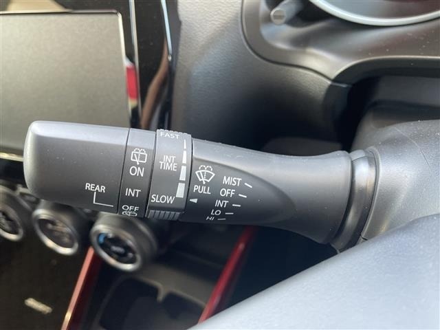 Suzuki SWIFT 2023 8357669-21