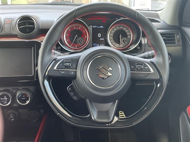 Suzuki SWIFT 2023 8357669-3
