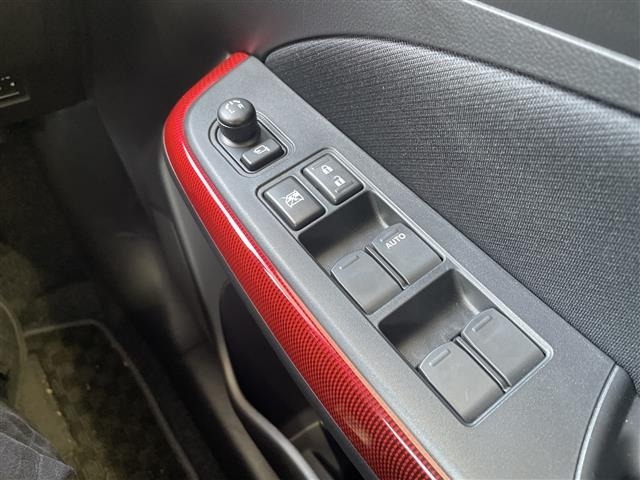 Suzuki SWIFT 2023 8357669-7