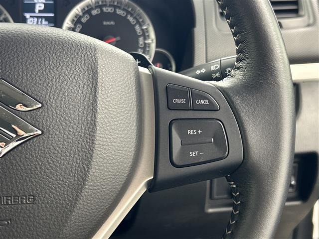 Suzuki SWIFT 2013 8357670-21