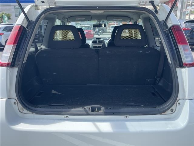 Suzuki SWIFT 2004 8357675-10