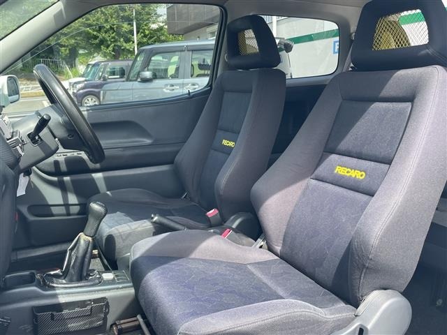 Suzuki SWIFT 2004 8357675-11