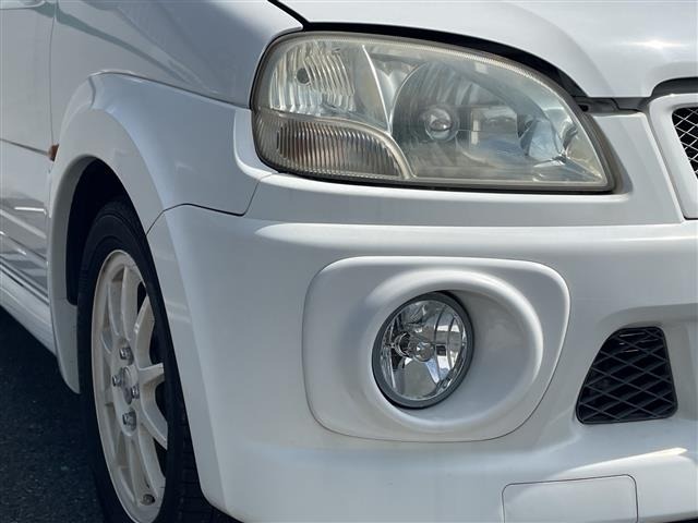 Suzuki SWIFT 2004 8357675-4