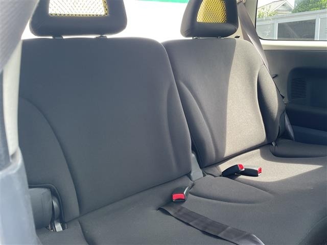 Suzuki SWIFT 2004 8357675-9