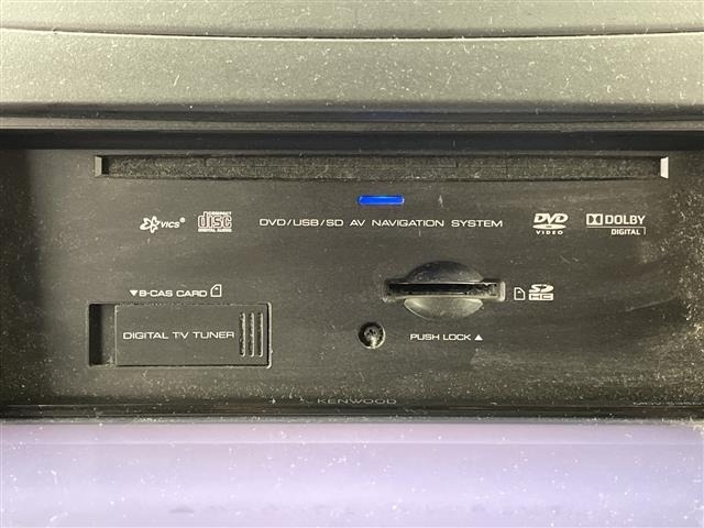 Suzuki SWIFT 2012 8357676-17