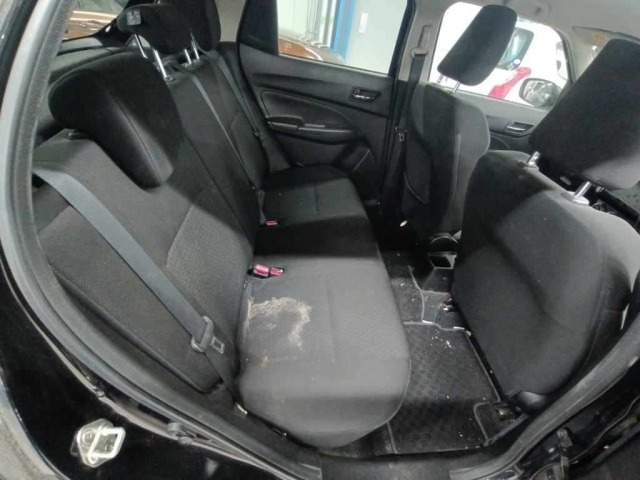 Suzuki SWIFT 2019 8357677-12
