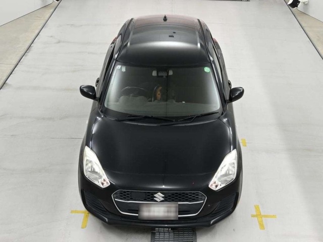 Suzuki SWIFT 2019 8357677-7