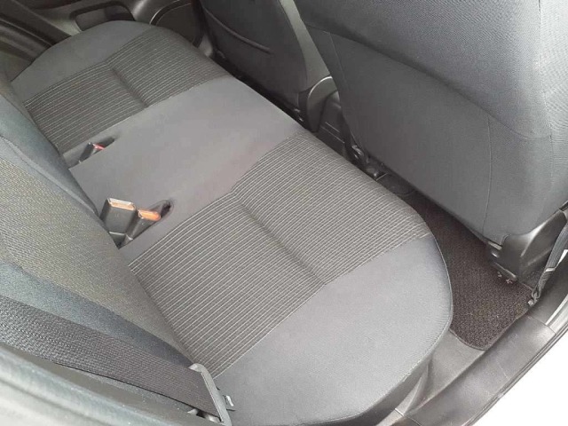 Suzuki SWIFT 2015 8357678-10