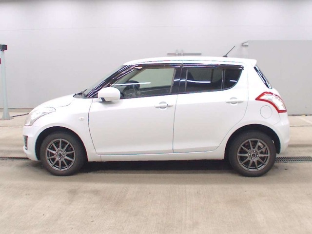 Suzuki SWIFT 2015 8357678-4