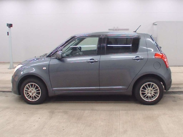Suzuki SWIFT 2007 8357679-4