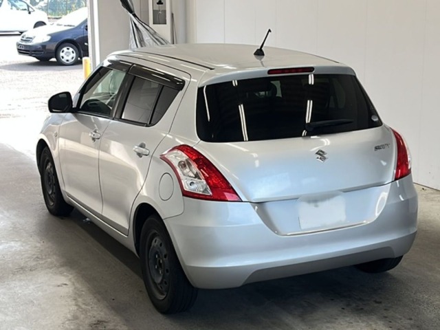 Suzuki SWIFT 2013 8357680-5