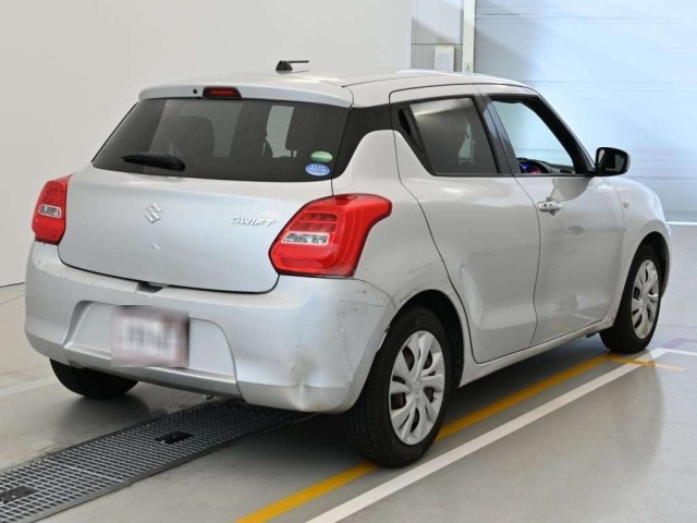 Suzuki SWIFT 2018 8357685-1