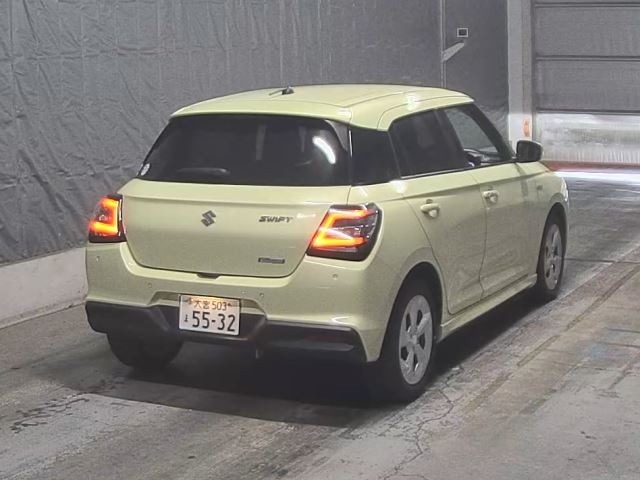 Suzuki SWIFT 2024 8357686-1