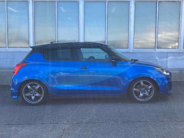 Suzuki SWIFT 2022 8357690-3