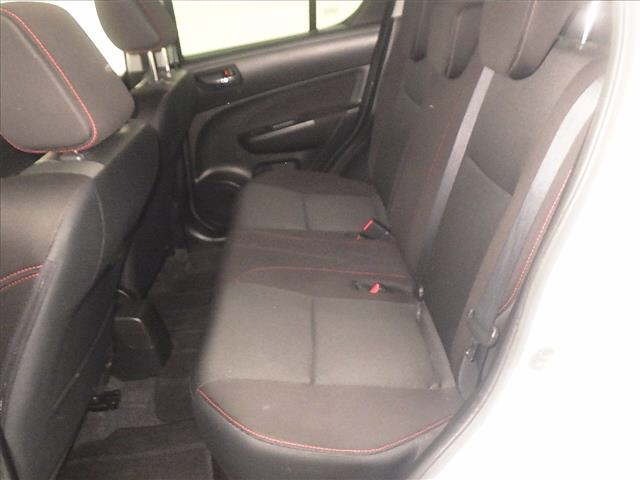 Suzuki SWIFT 2014 8357700-7