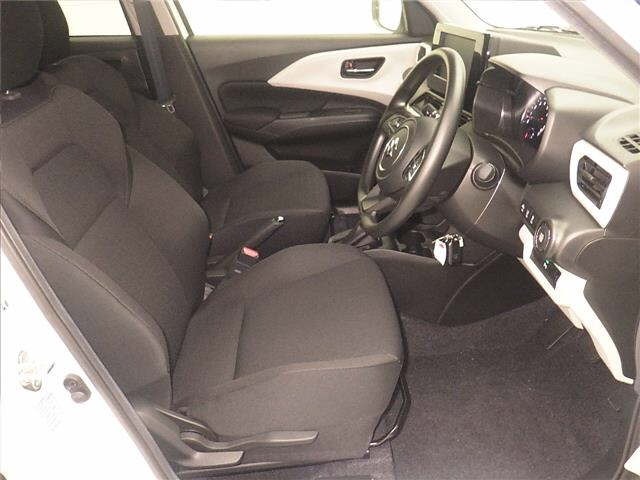 Suzuki SWIFT 2024 8357701-5