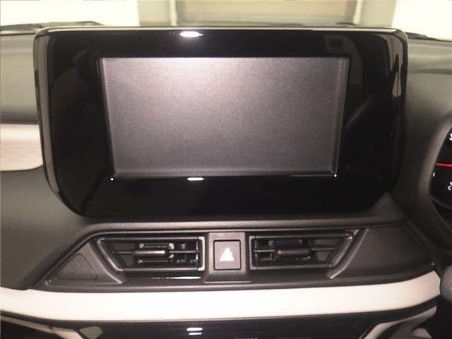 Suzuki SWIFT 2024 8357701-6