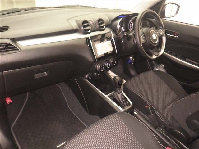 Suzuki SWIFT 2018 8357703-4