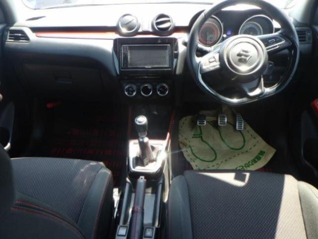 Suzuki SWIFT 2019 8357707-3
