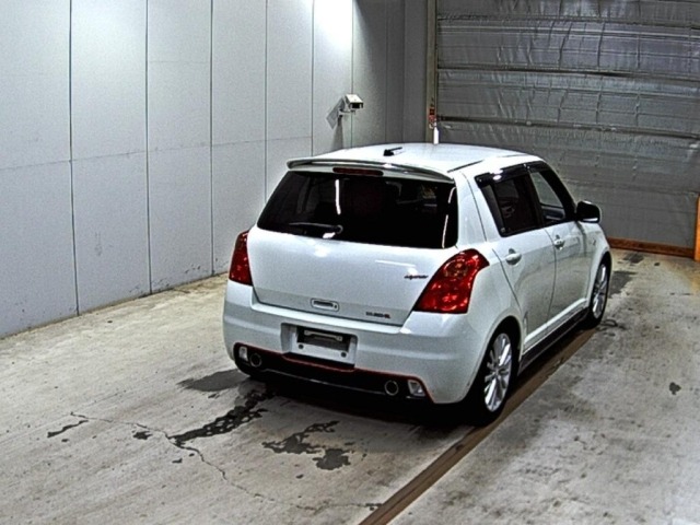 Suzuki SWIFT 2006 8357709-5