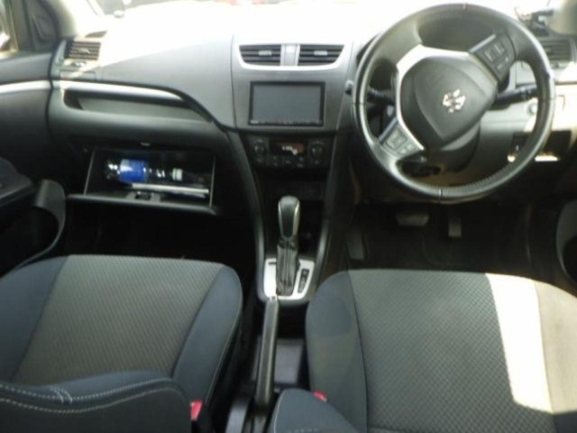 Suzuki SWIFT 2015 8357710-3