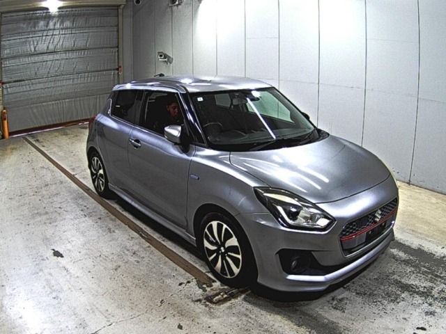 Suzuki SWIFT 2017 8357713-0