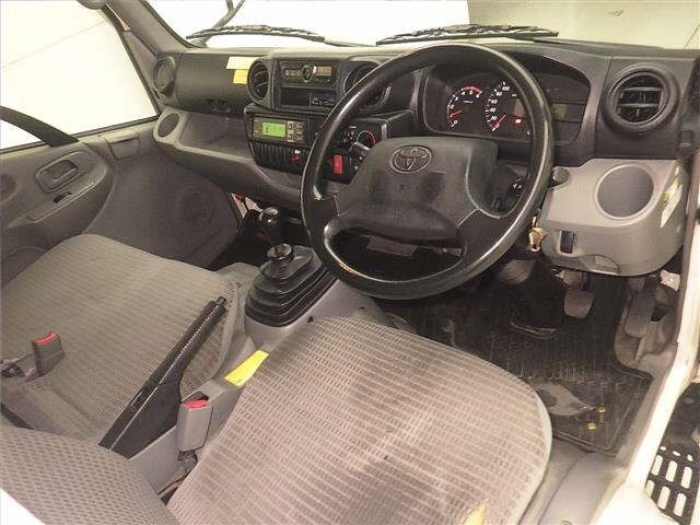 Toyota TOYOACE 2017 8357792-3