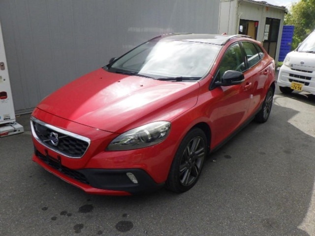 Volvo V40 2016 8357808-4