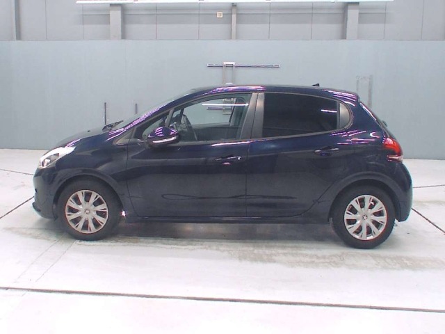 Peugeot 208 2017 8358420-4