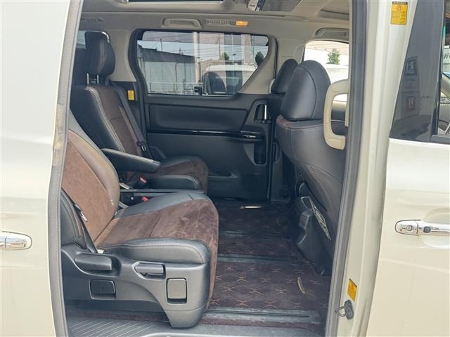 Toyota ALPHARD 2013 8359402-6