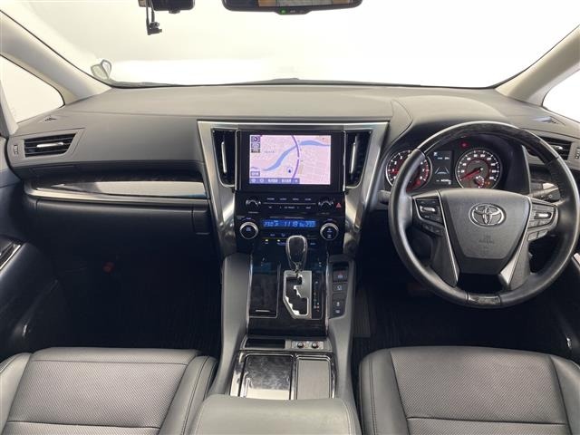 Toyota ALPHARD 2023 8359413-14