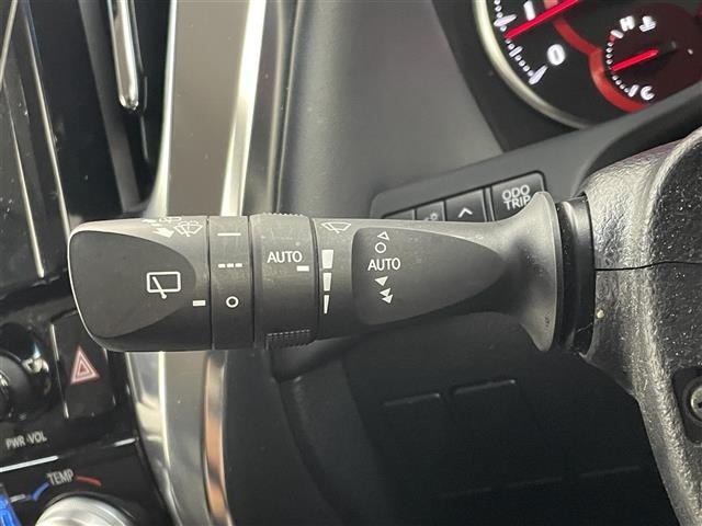 Toyota ALPHARD 2022 8359420-8