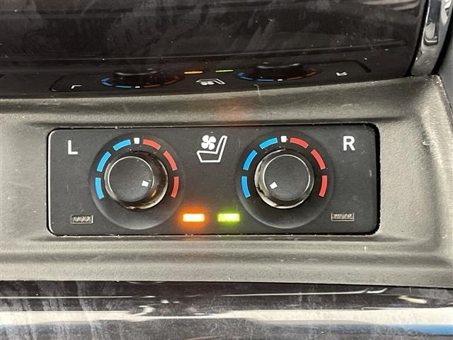 Toyota ALPHARD 2018 8359421-22