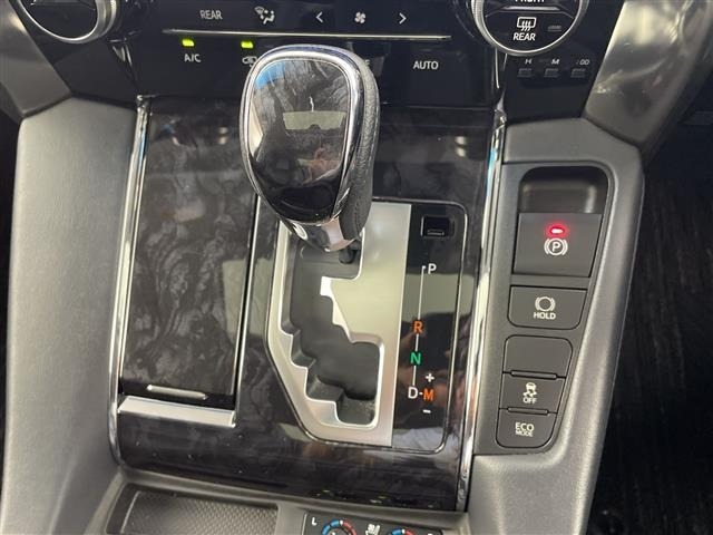 Toyota ALPHARD 2018 8359421-4