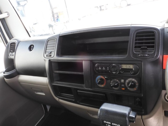 Nissan ATLAS 2017 8359569-8