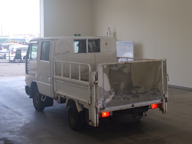 Nissan ATLAS 2005 8359571-1