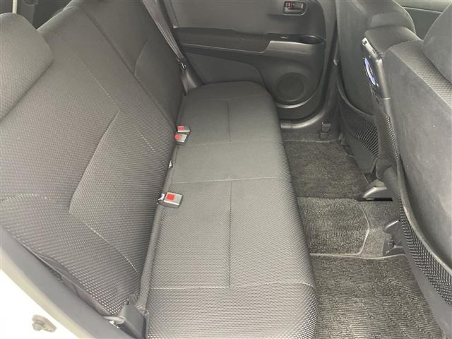 Toyota BB 2009 8359618-13