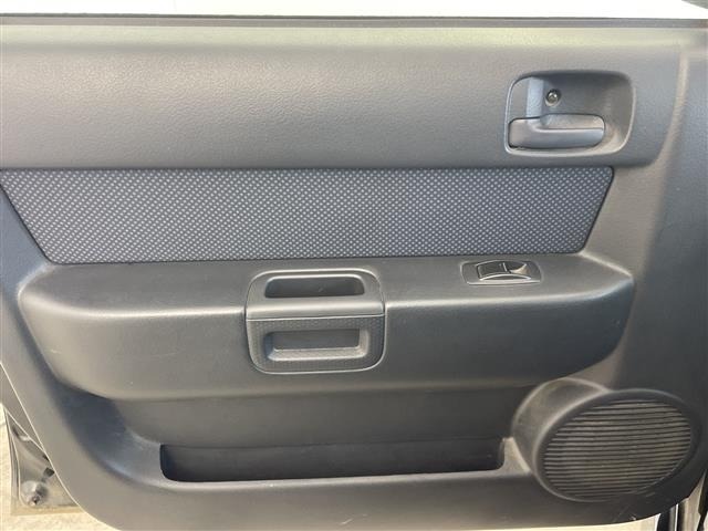 Toyota BB 2006 8359619-10