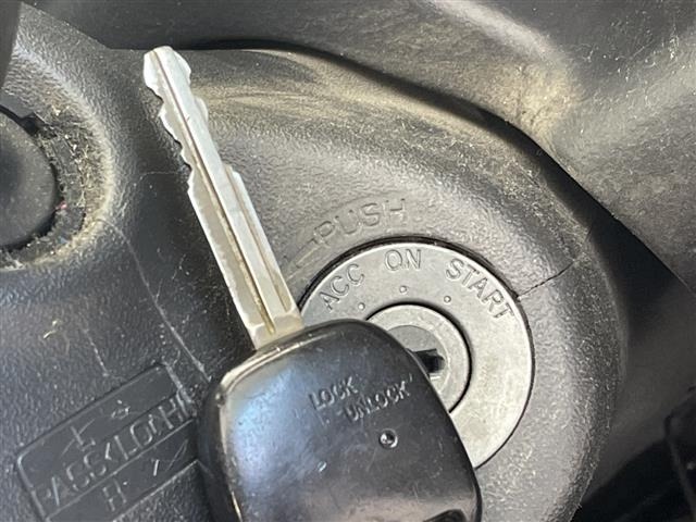 Toyota BB 2006 8359619-19