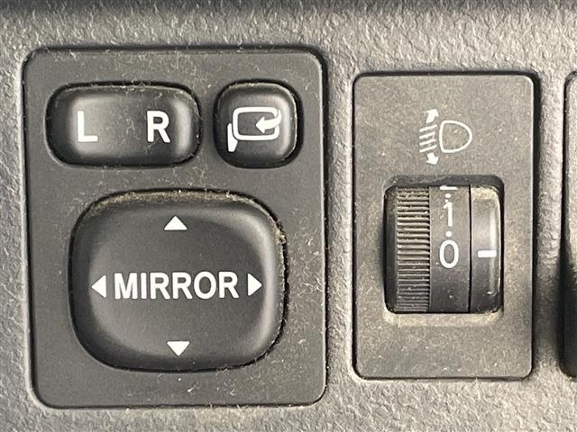 Toyota BB 2006 8359619-7