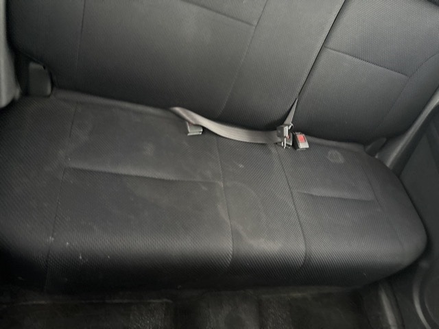 Toyota BB 2006 8359620-11