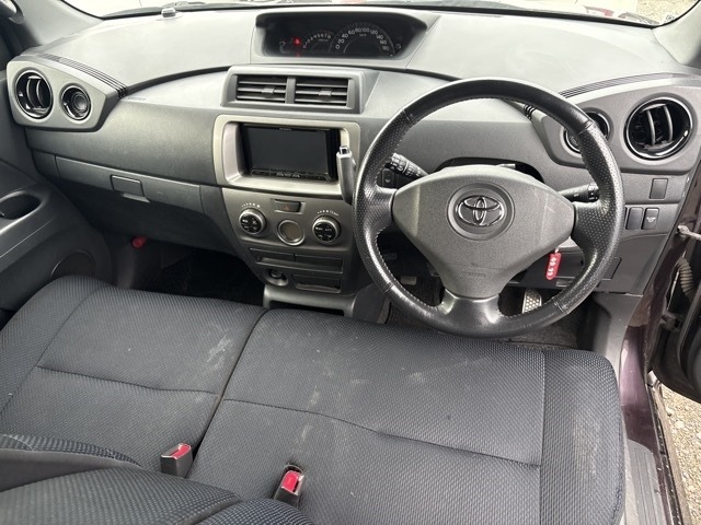 Toyota BB 2006 8359620-4