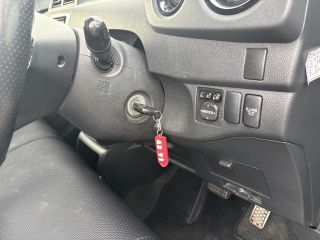Toyota BB 2006 8359620-6