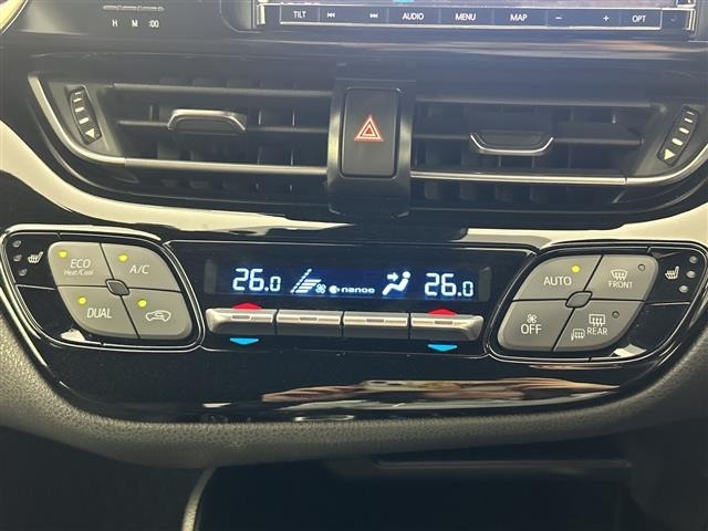 Toyota C-HR 2017 8358386-12
