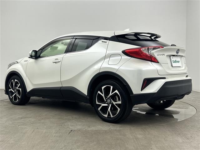 Toyota C-HR 2017 8358386-13