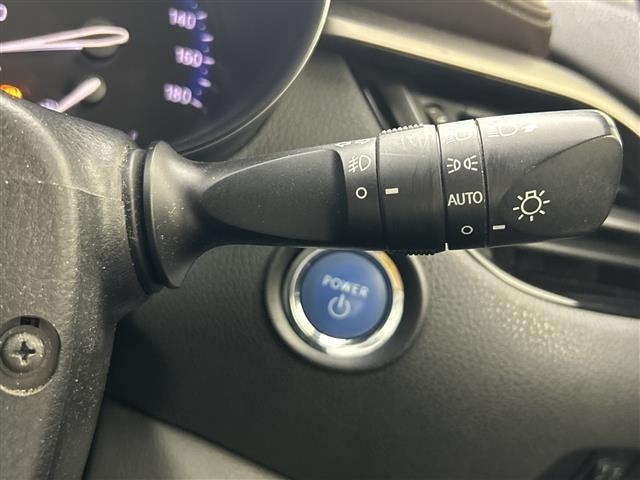 Toyota C-HR 2017 8358386-9