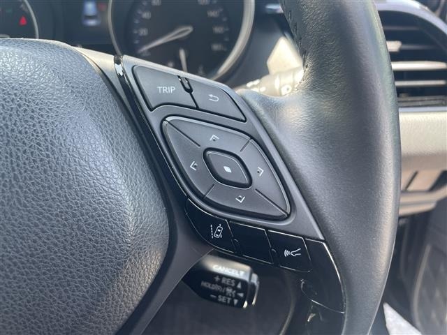 Toyota C-HR 2022 8358387-1
