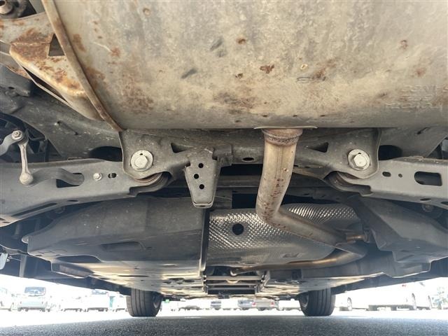 Toyota C-HR 2022 8358387-13