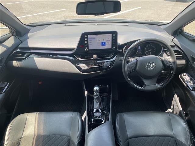 Toyota C-HR 2022 8358387-15