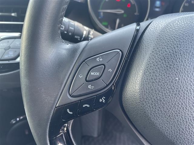 Toyota C-HR 2022 8358387-21